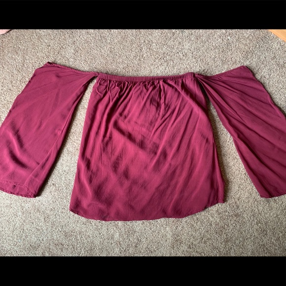 Tobi Off The Shoulder Top - Picture 1 of 6
